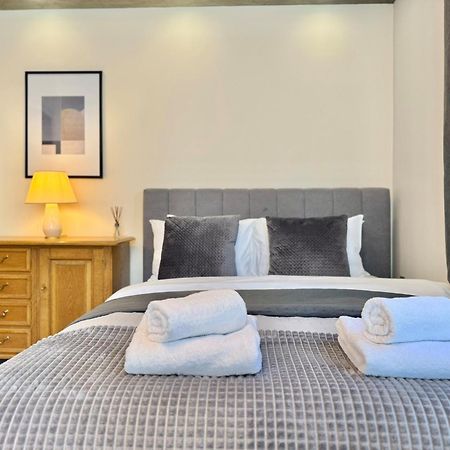 Top Centre 2Bed Apartment For 5 Guests 2 Minutes From High Street Plovdiv Exteriör bild