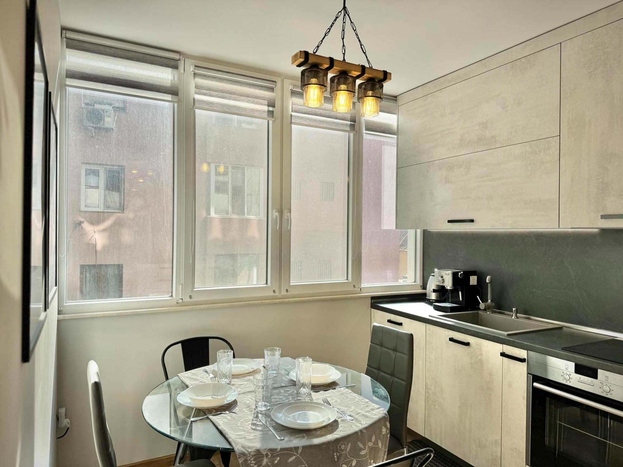 Top Centre 2Bed Apartment For 5 Guests 2 Minutes From High Street Plovdiv Exteriör bild