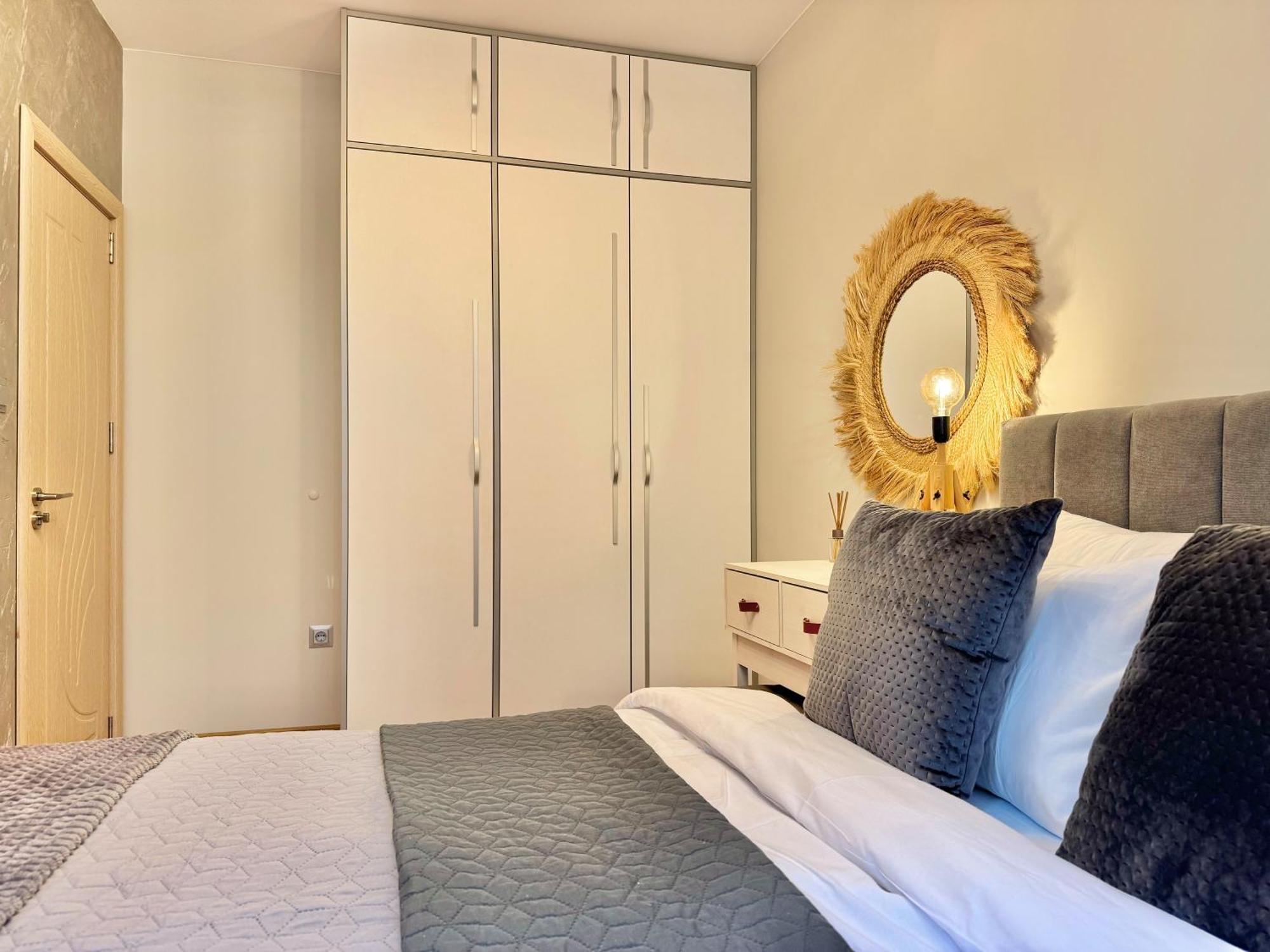 Top Centre 2Bed Apartment For 5 Guests 2 Minutes From High Street Plovdiv Exteriör bild